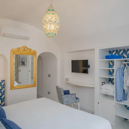 Milky Positano