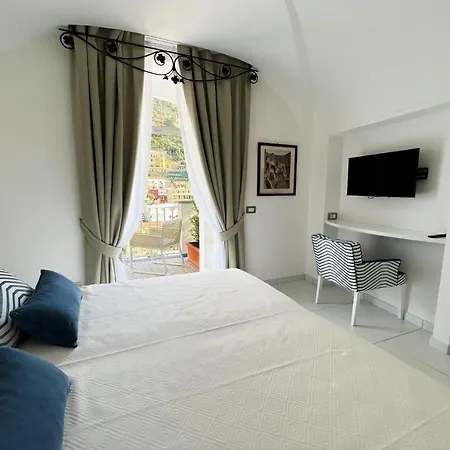 Milky 4* 波西塔諾