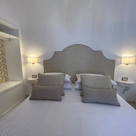 Milky Nocleg ze śniadaniem Positano