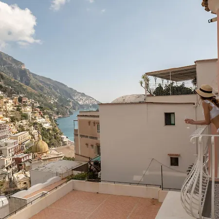 فندق مبيت وإفطار Milky 4*